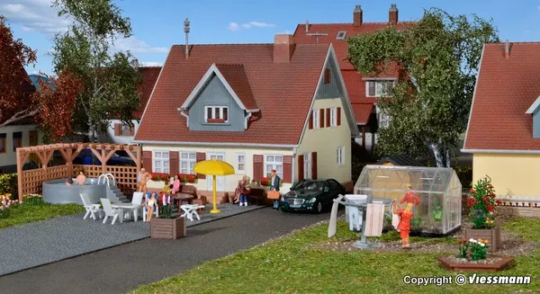 38100 - Around The House Deco Set (HO Scale)