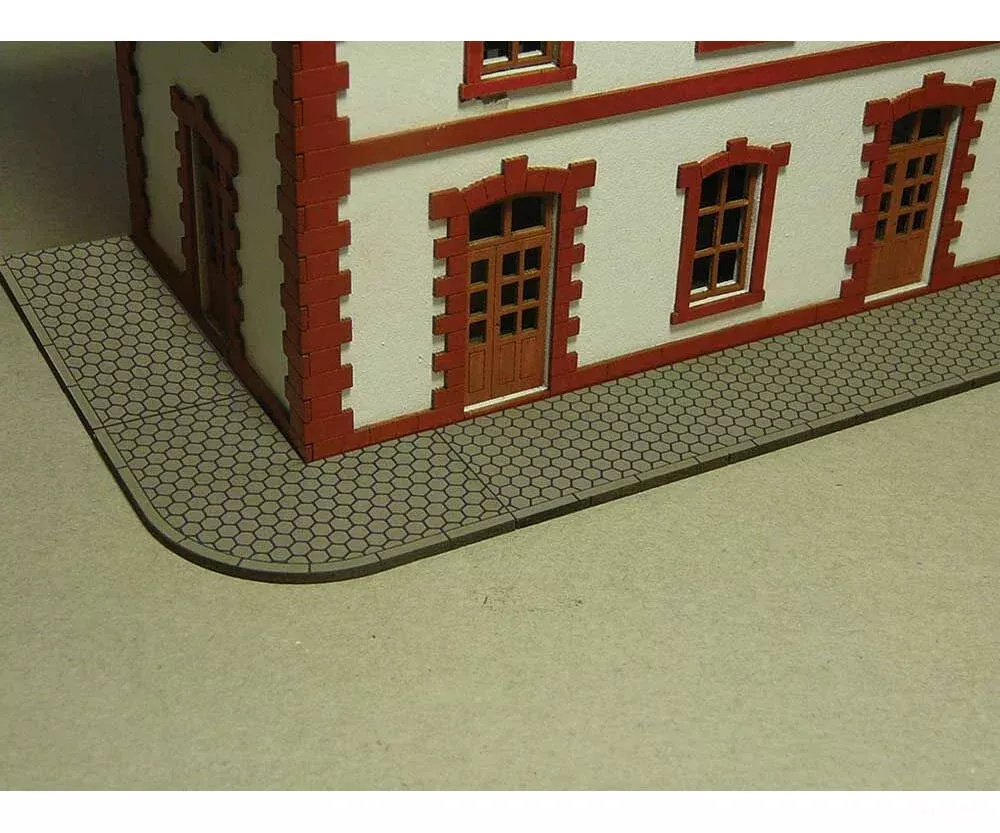 Bachmann HO 39105 Hexagon Sidewalk – 1″x48″ 2.5cmx123cm
