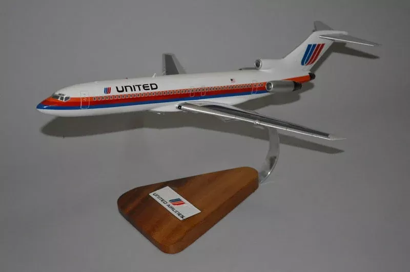Boeing 727 / United Airplane Model