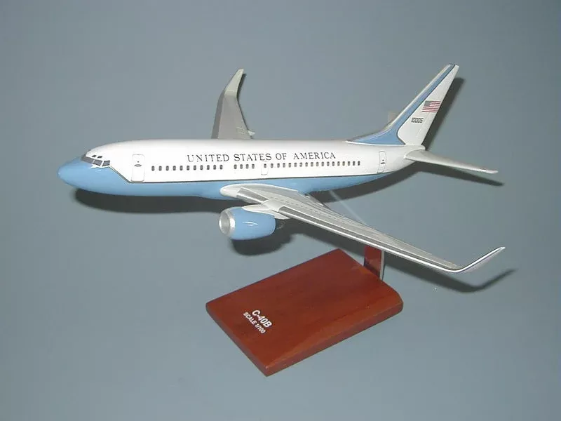 C-40 Clipper Airplane Model