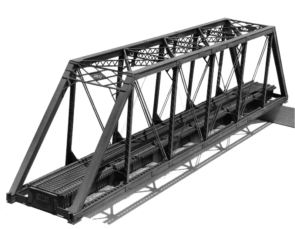 Central Valley Models 1902 PRATT TRUSS BRIDGE KIT, HO Scale