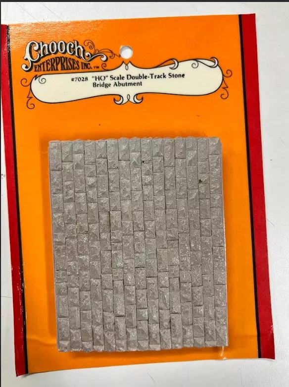 Chooch Enterprises 7028 Double Track Stone Abutment HO SCALE
