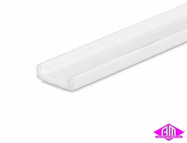 EG263 - Plastic Channel - 0.100 (4pc)
