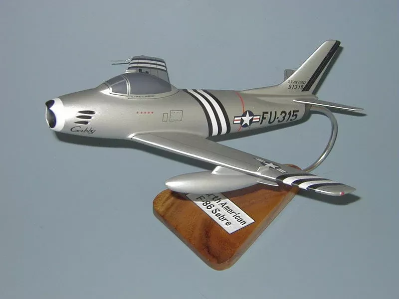 F-86 Sabre / Gabreski Airplane Model