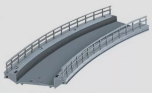 Marklin 74613 HO 14-3/16" C Track Curved Ramp