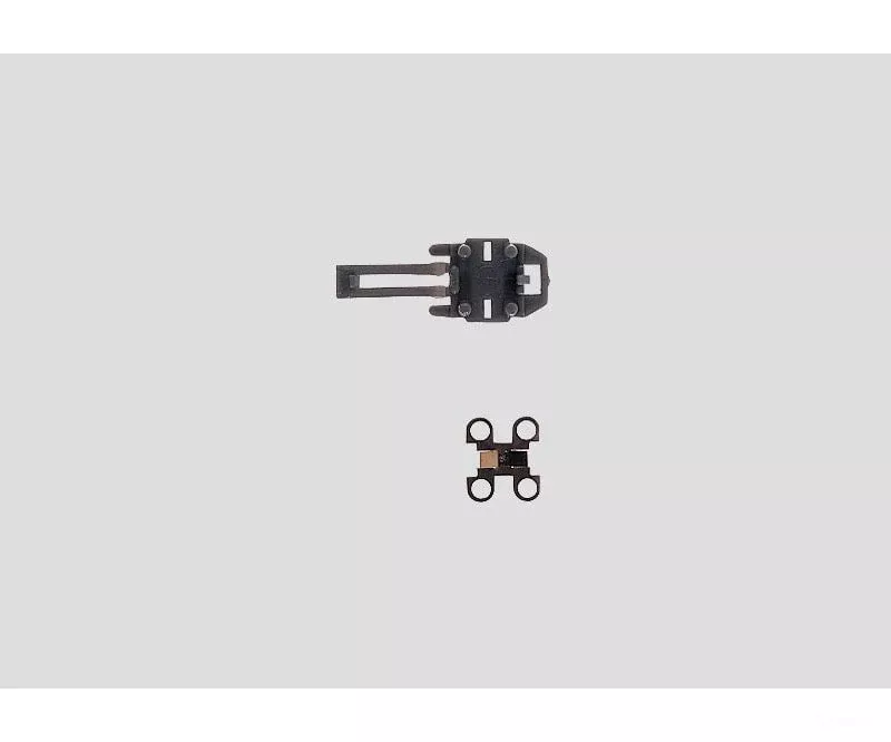 Marklin Z 8926 Package of 8 Separater Clips and 6 Connecting Springs