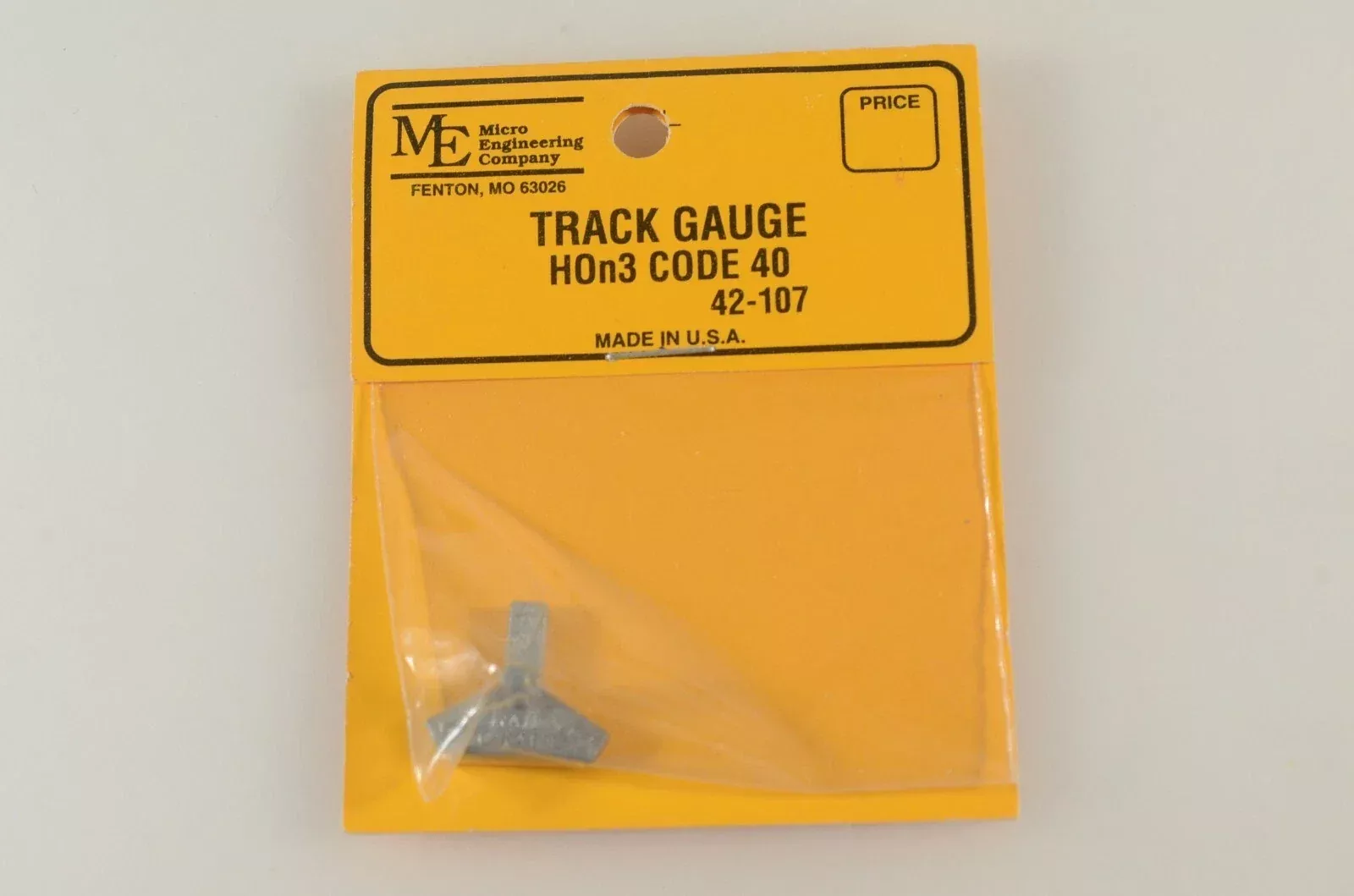 Micro Engineering Company H.O.n3 Scale 42-107 Track Gauge Code 40