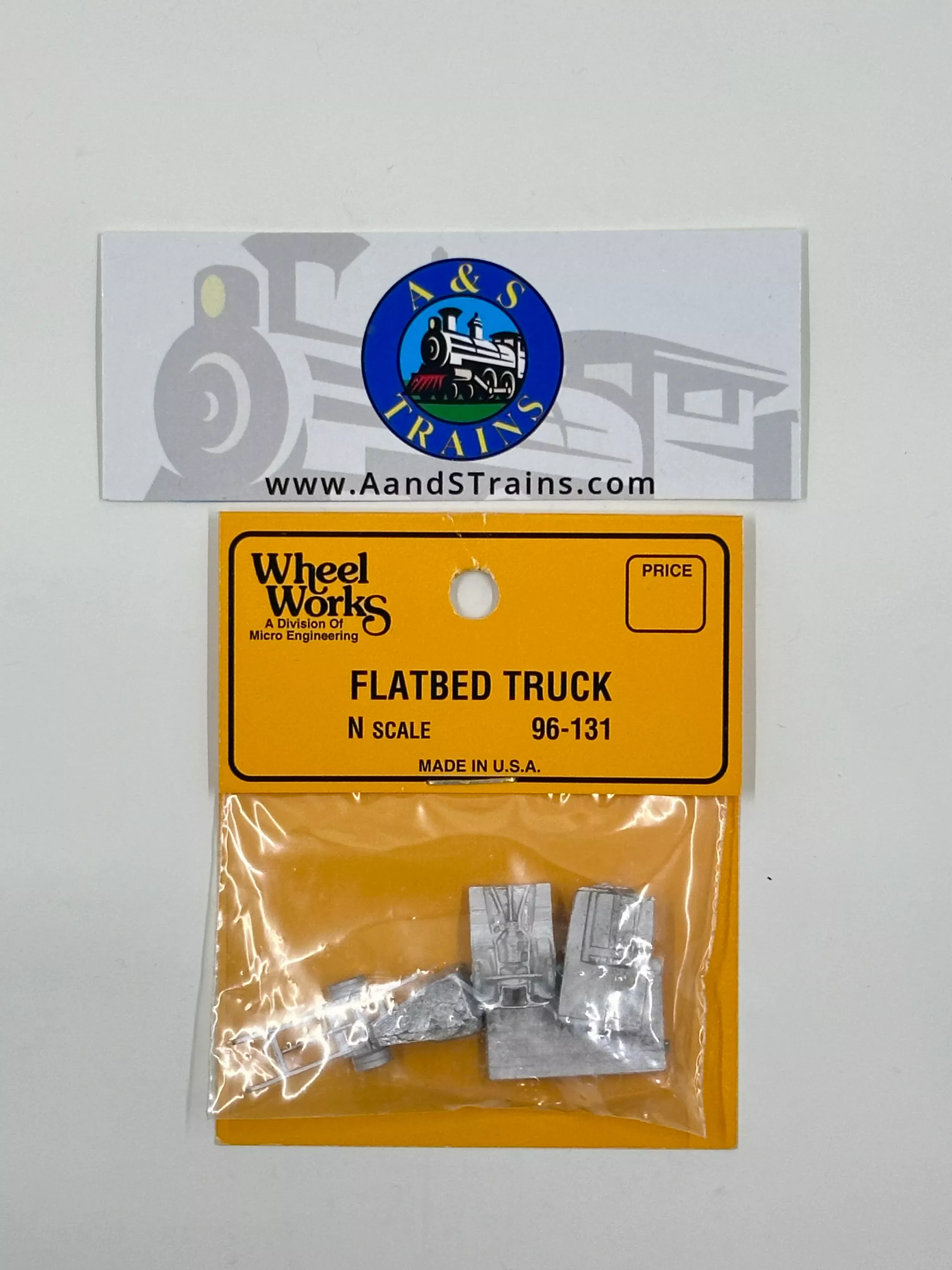 Micro Engineering Company N Scale 96-131 Flatbed Truck