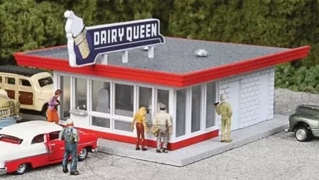 N Vintage Dairy Queen | Walthers N Scale Kit