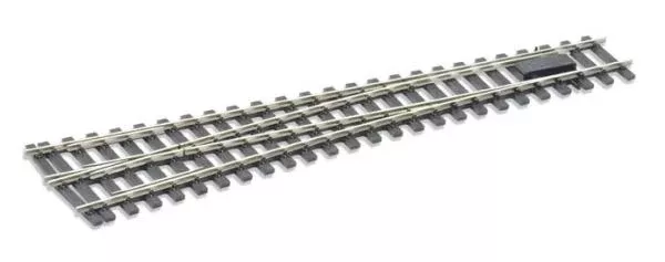 Peco Streamline Medium Radius Turnout Left Hand
