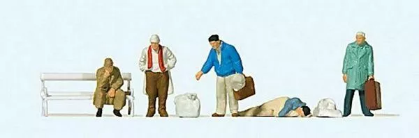 Preiser 14119 HO Scale Pedestrians — In Front of Railway Station pkg(5)