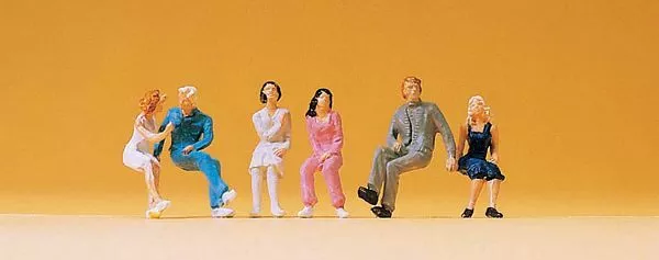 Preiser 14138 HO Scale Pedestrians -- Seated Couples
