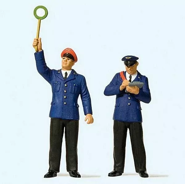 Preiser 44920 G Scale German Railroad Controller & Conductor