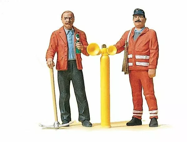 Preiser 45005 G Scale People Working — Modern Track Workers