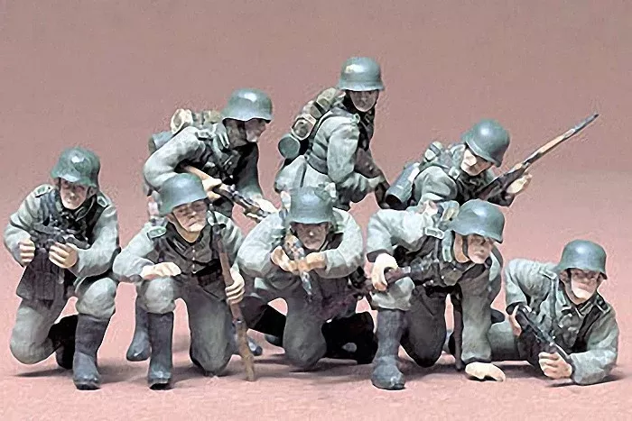 Tamiya 1-35 German Panzer Grenadiers