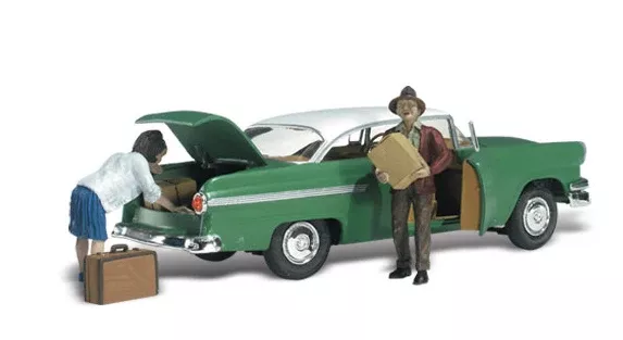 Woodland Scenics BR5326 Autoscenes Lubeners Loading, N Scale